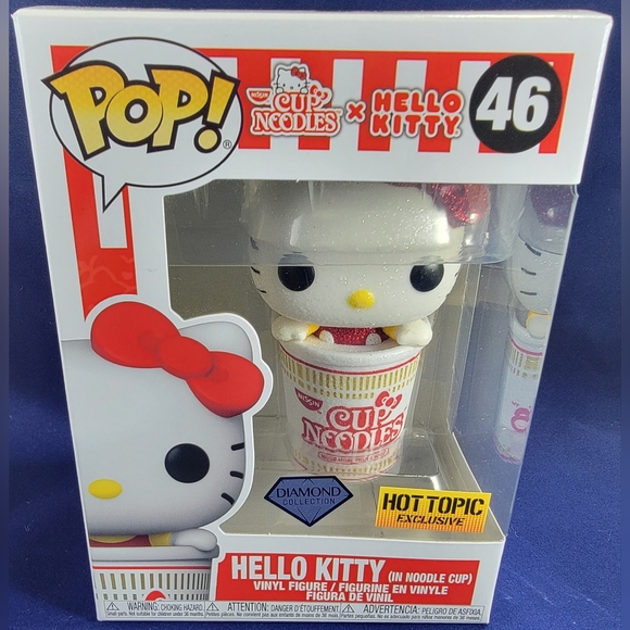 Hello kitty (in noodle cup), hot topic exclusive # 46 (nib) with pop protector - Picture 3 of 7